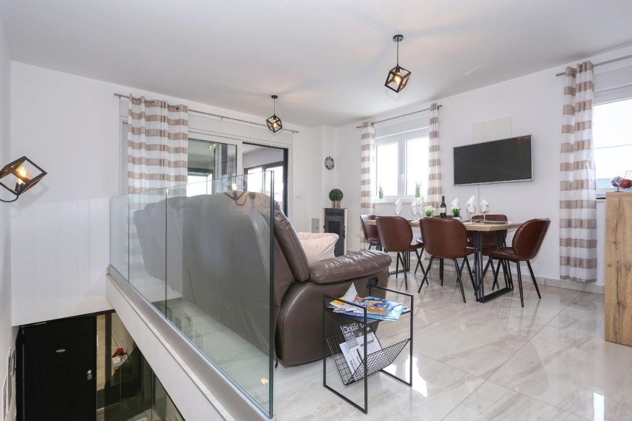 Luxury Apartment Isabell Zaton  Eksteriør billede