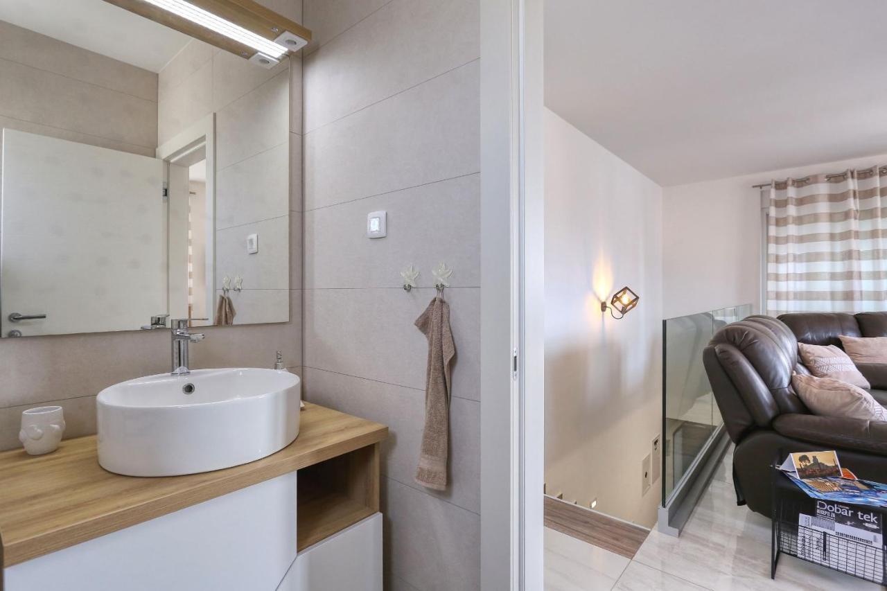 Luxury Apartment Isabell Zaton  Eksteriør billede