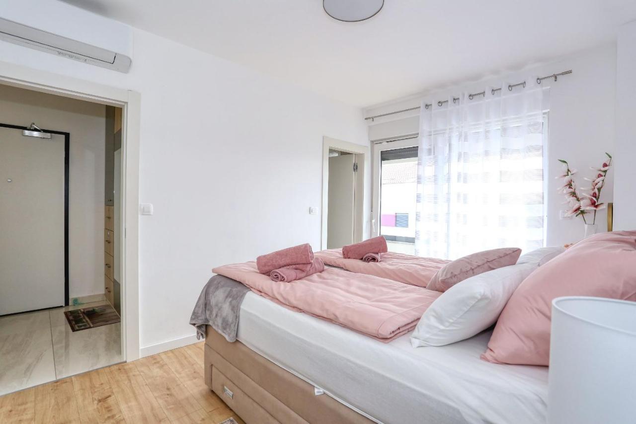 Luxury Apartment Isabell Zaton  Eksteriør billede